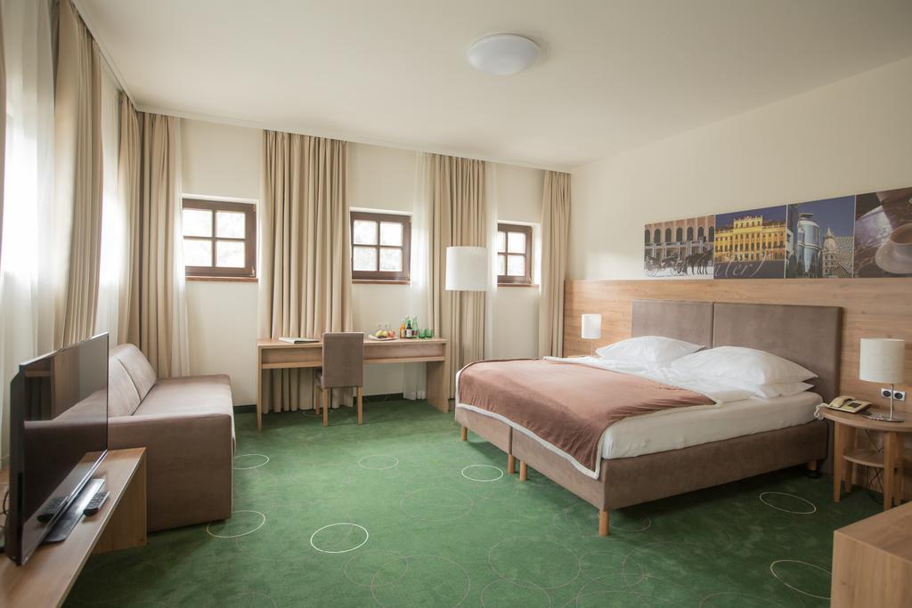 Seminarhotel Lengbachhof Gmbh Altlengbach Εξωτερικό φωτογραφία