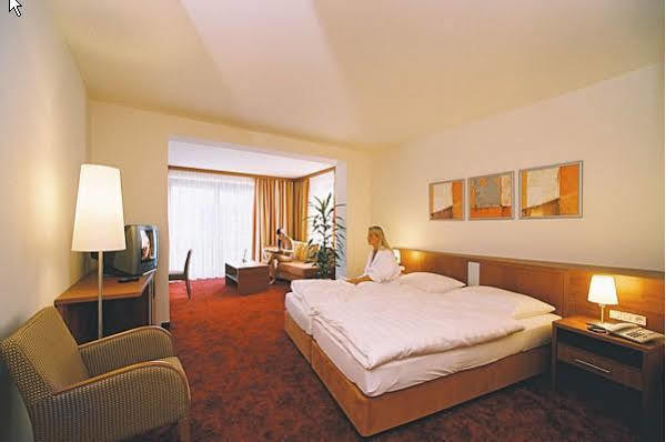 Seminarhotel Lengbachhof Gmbh Altlengbach Εξωτερικό φωτογραφία